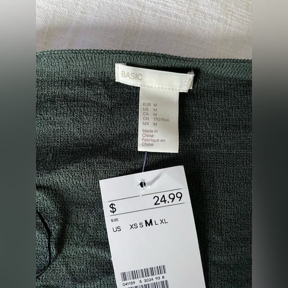 Group of 6 knit cardigans Jcrew H&M Banana Rep Mossimo Premis many NWT all M - Picture 16 of 16